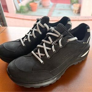 Lowa Renegade Black Athletic Shoes